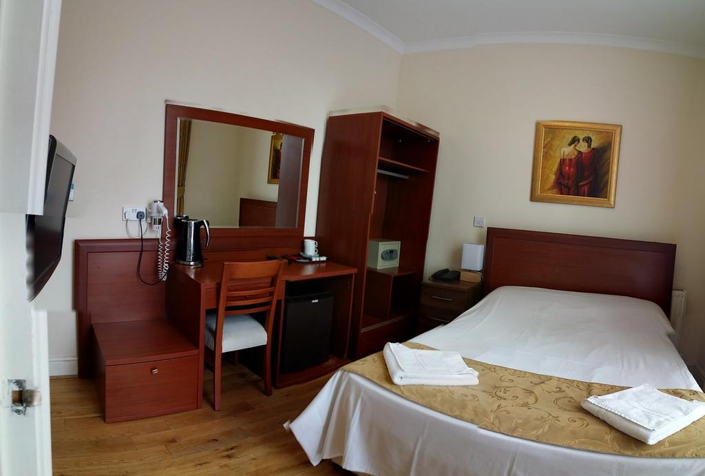 Corner House Hotel Λονδίνο Δωμάτιο φωτογραφία